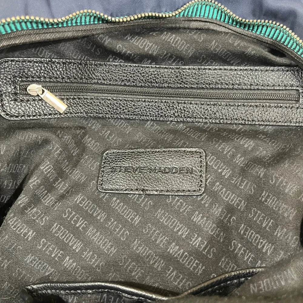 Steve Madden Backpack Womens Medium Navy Blue Quilted Nylon Zipper Detail